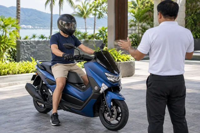 First ride on a Yamaha NMAX 155 at a hotel